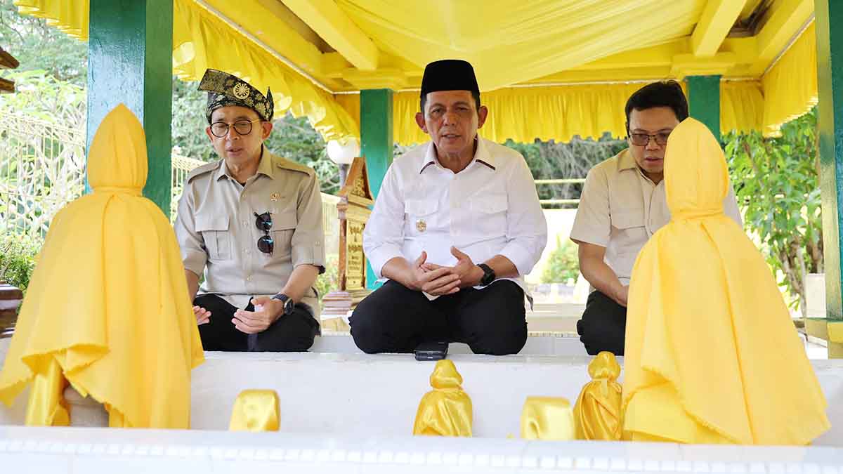 Menteri Kebudayaan Fadli Zon Napak Tilas di Pulau Penyengat, Dukung Pembangunan Tugu Bahasa