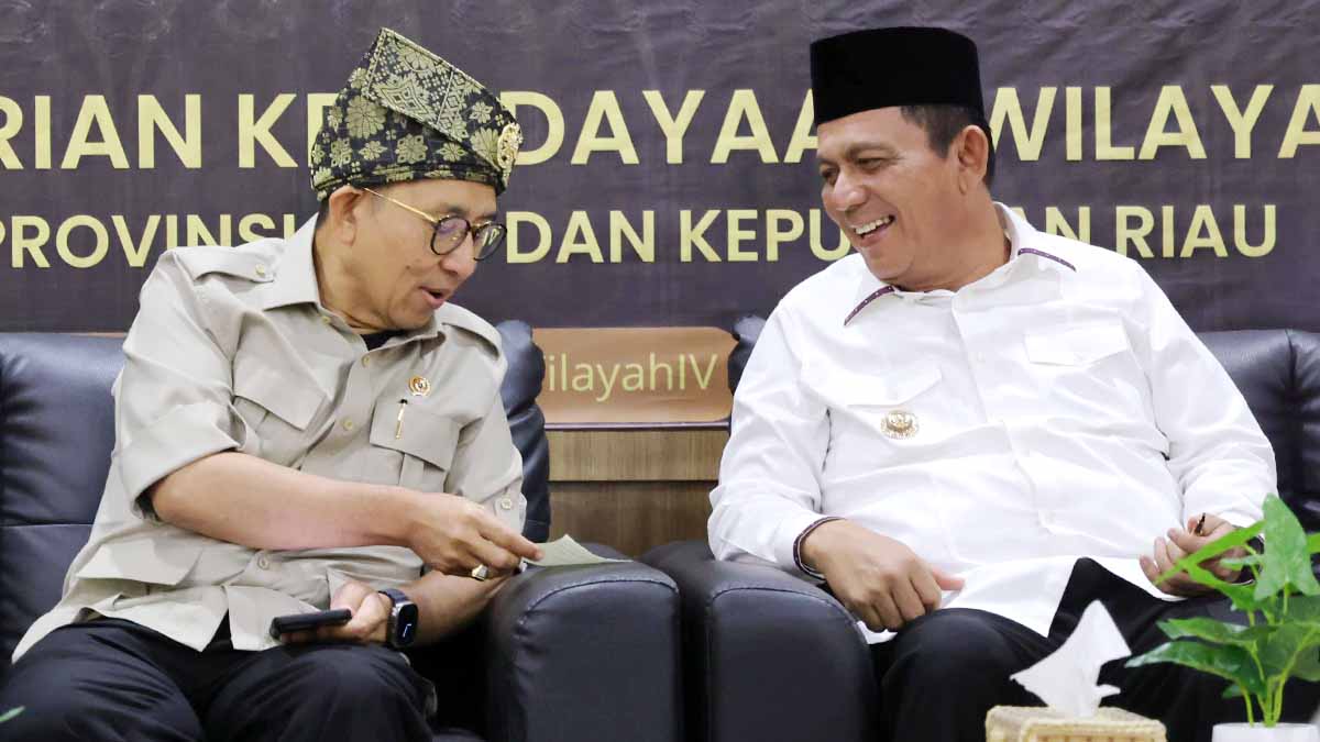 Gubernur Kepulauan Riau, Ansar Ahmad, bersama Menteri Kebudayaan, Fadli Zon