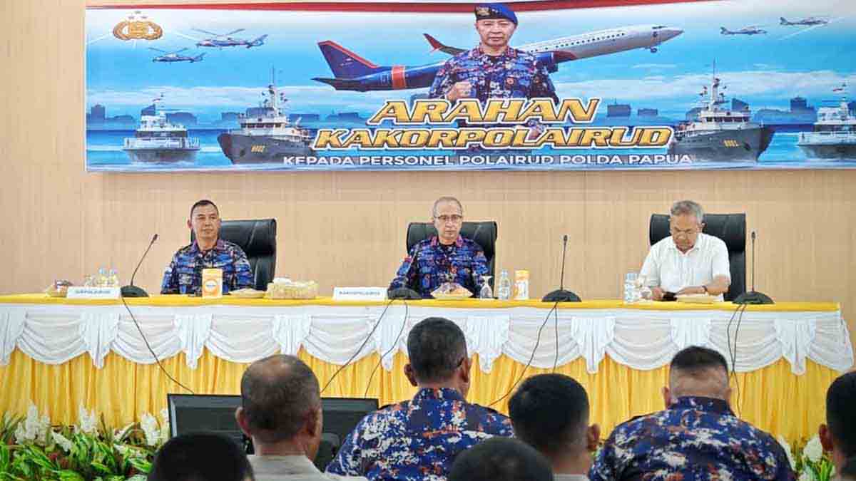 Kakorpolairud Baharkam Polri, Irjen Pol M Yassin Kosasih, melakukan kunjungan kerja ke Markas Komando (Mako) Ditpolairud Polda Papua