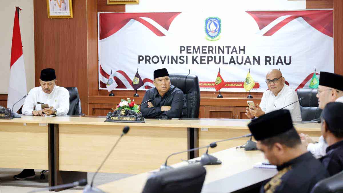 Wagub Kepri Nyanyang Haris Pratamura menghadiri Peluncuran Indikator IPKD MCP 2025