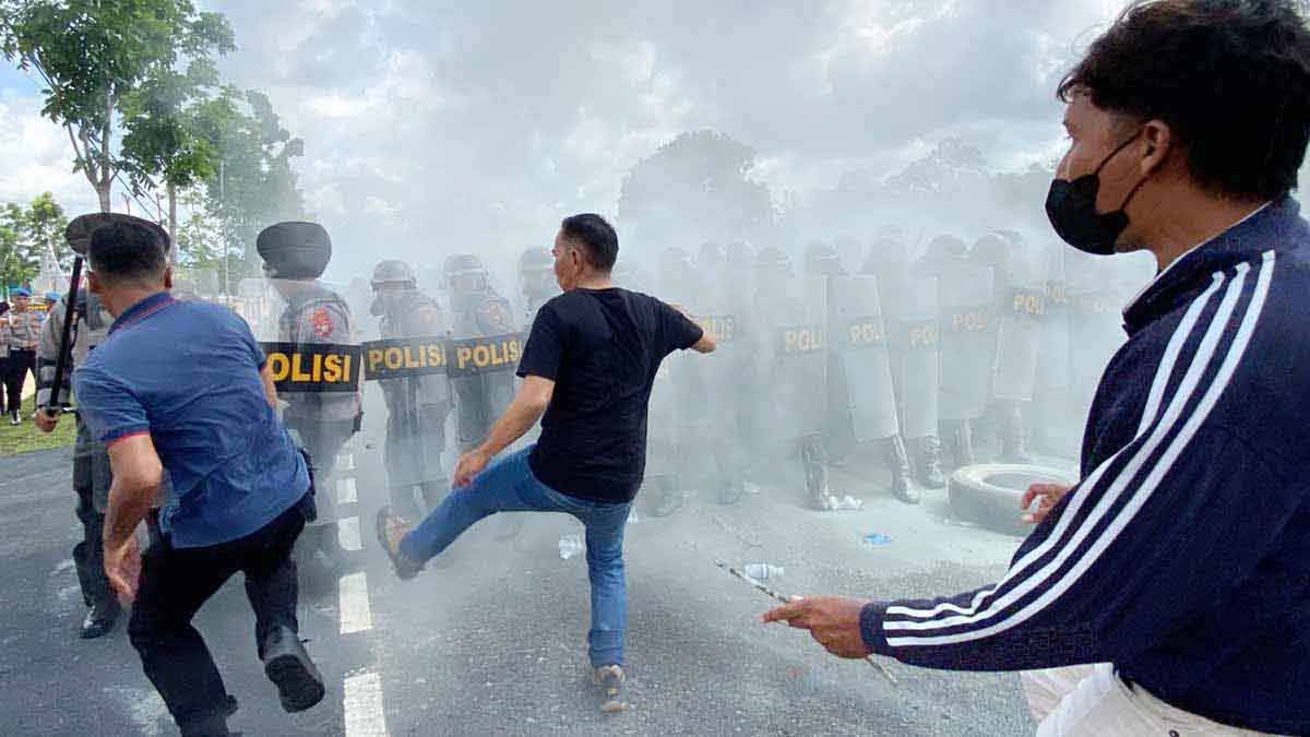 Laksanakan Simulasi Sispamkota, Kapolres Bintan Pastikan Kesiapan Personel Hadapi Segala Kemungkinan di Peringatan May Day 2025