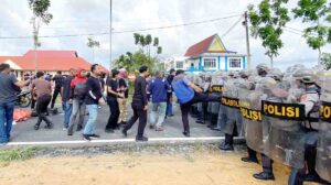 Polres Bintan Gelar Simulasi Sispamkota, Siap Amankan May Day 2025