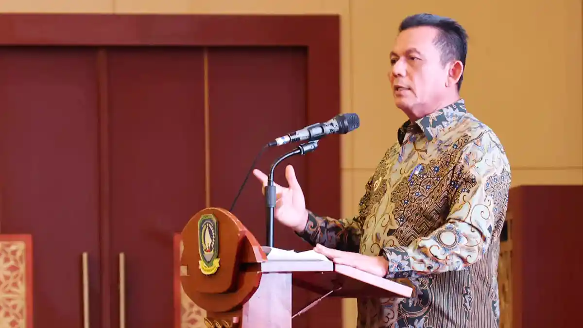 Gubernur Kepri, Ansar Ahmad, mengikuti Rapat Koordinasi Daerah Percepat Pembentukan Kopdes Merah Putih