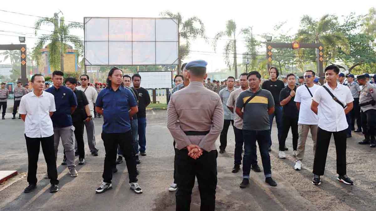Menyambut peringatan Hari Buruh atau May Day 2025, Polres Bintan telah menyiapkan pengamanan maksimal untuk memberikan pelayanan dan perlindungan kepada para buruh