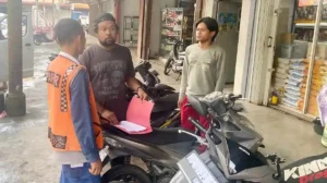 Polres Bintan Amankan Juru Parkir Liar di Swalayan Kijang