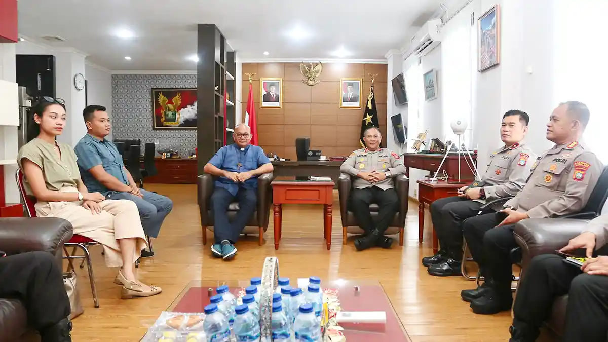 Romo Paschal dan KKPPMP saat melakukan pertemuan bersama Kapolda Kepri, Irjen Pol Asep Safrudin di Mapolda Kepri