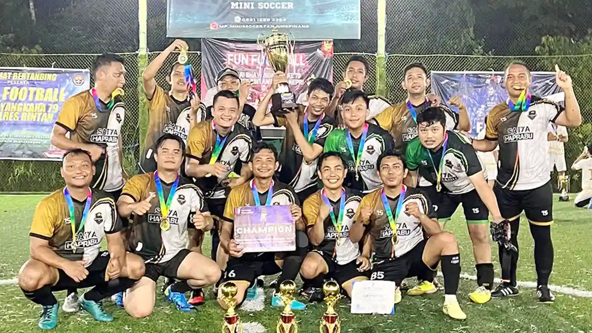Tim Bhayangkara Bintan Raih Juara Usai Taklukkan FFT Tionghoa di Final Fun Football Minisoccer Polres Bintan 2025