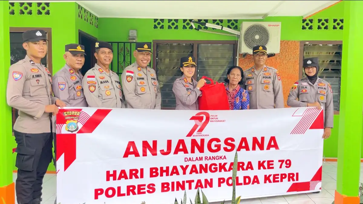 Sambut HUT Bhayangkara ke-79, Kapolres Bintan Anjangsana ke Warakauri dan Anggota yang Sakit