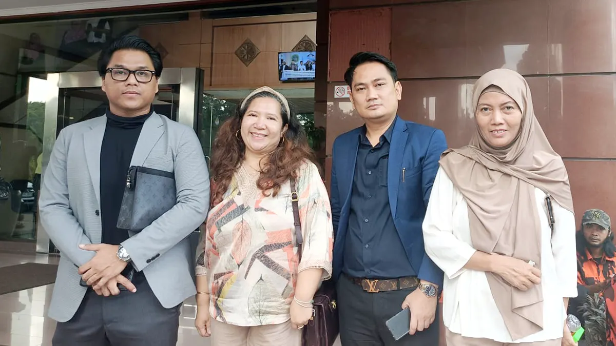 Vendor Pasar Jatiasih bersama para Pengacara