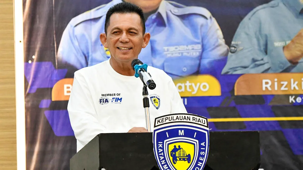 Gubernur Kepulauan Riau, Ansar Ahmad, membuka Rapat Kerja IMI Kepri Tahun 2025
