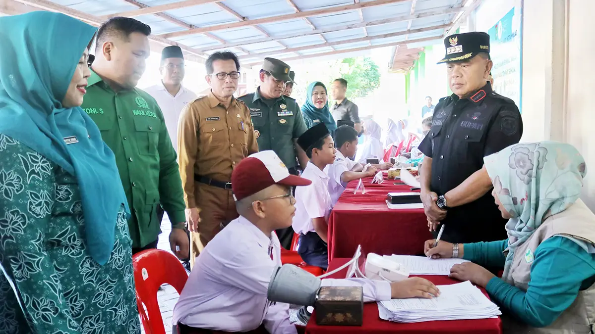 Bupati Meranti Luncurkan Pemeriksaan Kesehatan Gratis untuk Pelajar