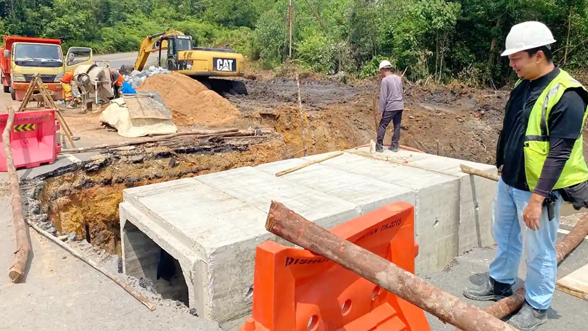 Daftar 16 Proyek Pemeliharaan Jalan Pemprov Kepri Senilai Rp8,6 Miliar Sepanjang Tahun 2025