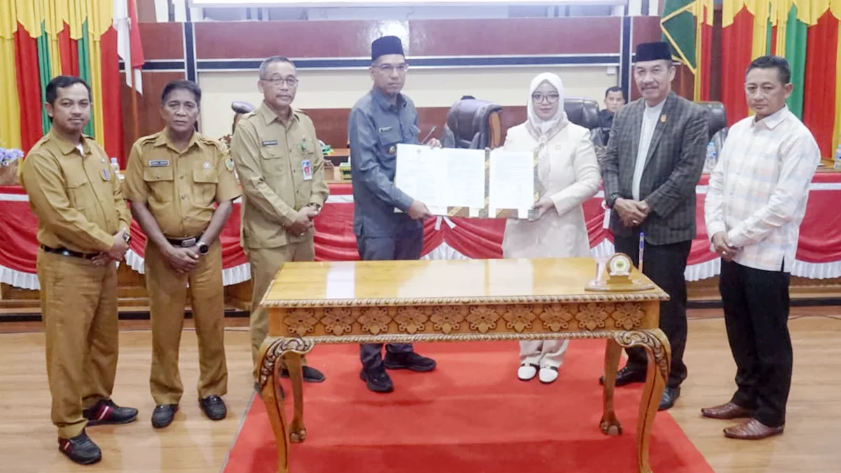 LPJ APBD 2024 Disahkan Jadi Perda, DPRD Lingga Soroti Temuan BPK dan Evaluasi BUMD