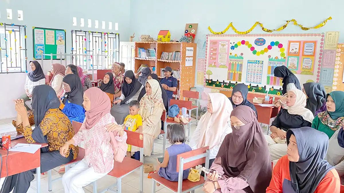 40 Peserta Antusias Ikuti Sosialisasi dan Uji Coba Aplikasi Bank Sampah Digital PKM UMRAH