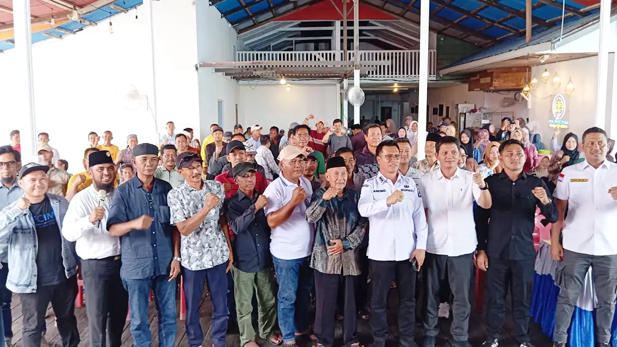 Ngopi Bareng ARB di Jemaja, Bupati Aneng Ajak Warga Satukan Semangat Bangun Anambas