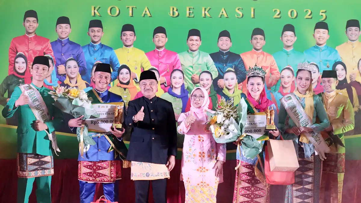 Alif & Olivia Dinobatkan Jadi Abang Mpok Kota Bekasi 2025, Siap Promosikan Wisata dan Budaya