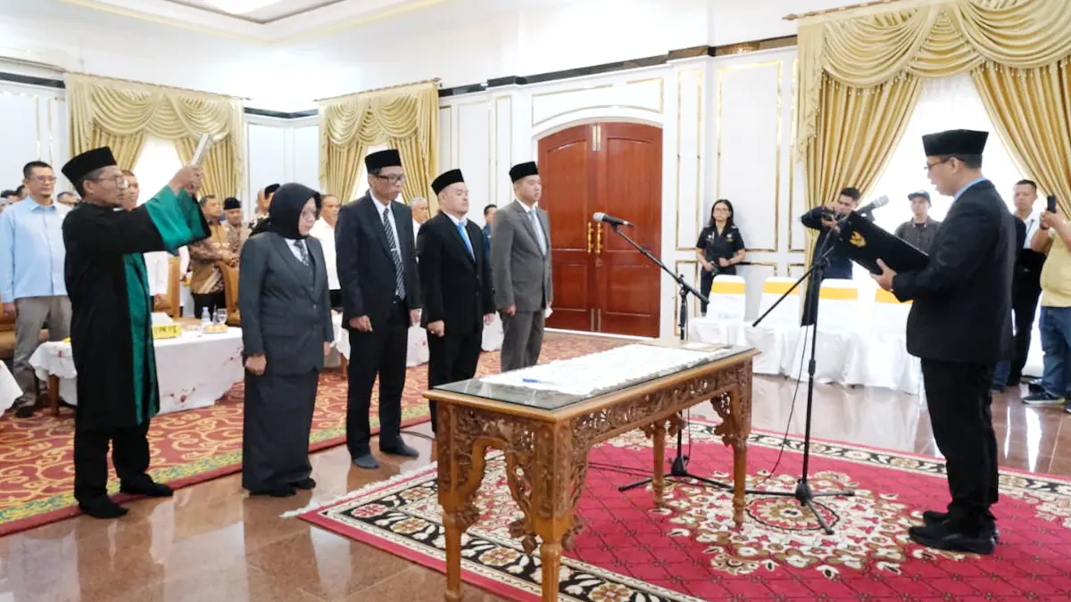 Bupati Karimun Dorong Direksi Baru BUP Tingkatkan PAD dan Serap Tenaga Kerja Lokal