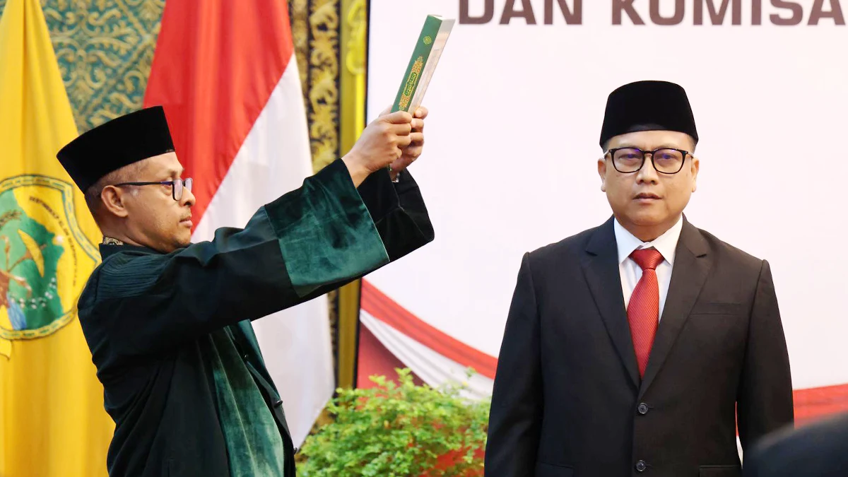 Dilantik Gubernur Ansar, Hendri Kurniadi Jabat Komisaris PT Pembangunan Kepri (Perseroda)
