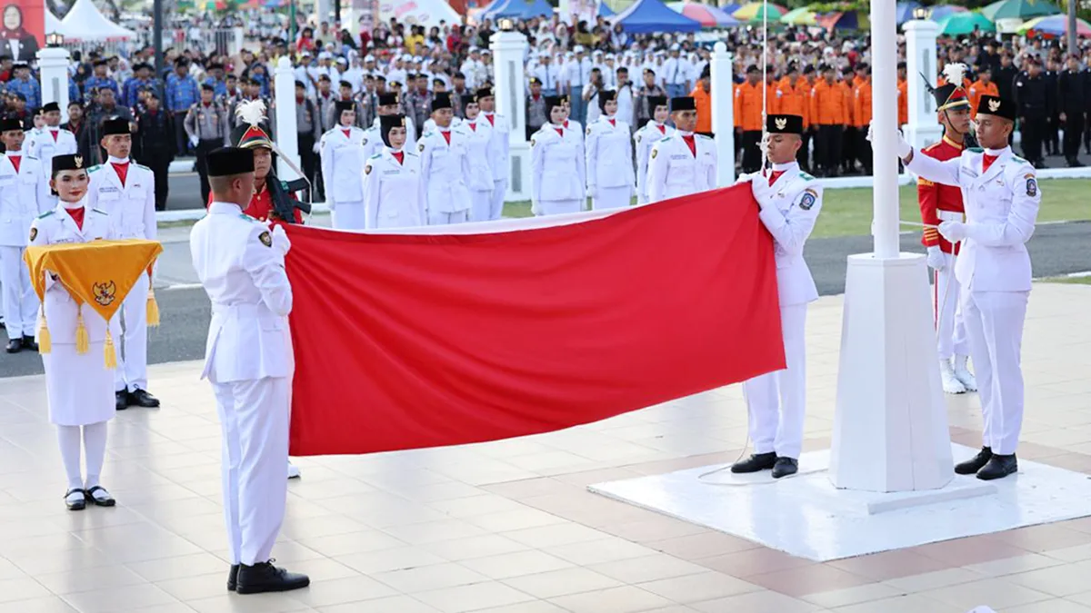 Daftar Lengkap Petugas Paskibraka Penurunan Bendera HUT RI ke-80 di Kepri, Pembawa Baki dari SMA Negeri 1 Karimun