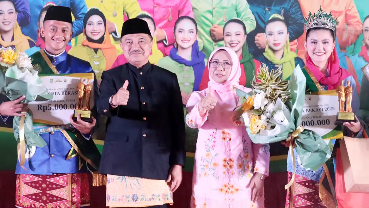 Tari Nandak dan Gambang Kromong Meriahkan Grand Final Abang Mpok Kota Bekasi 2025