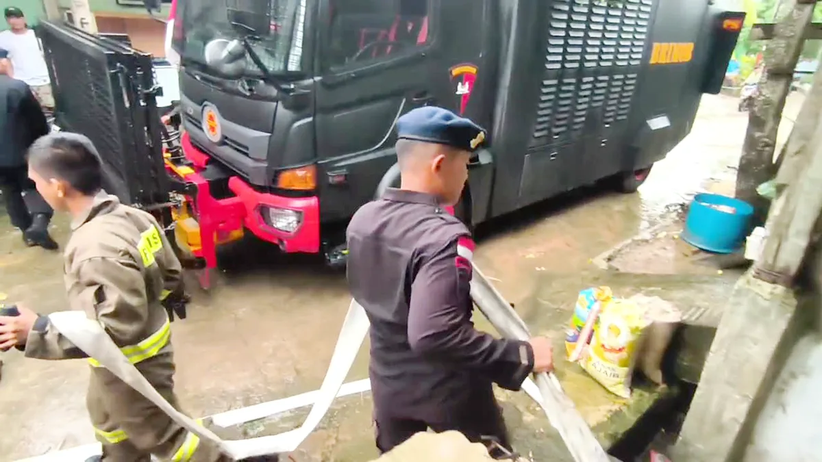 1 Unit Sepeda Motor di Perumahan Citra Laguna Batam Terbakar