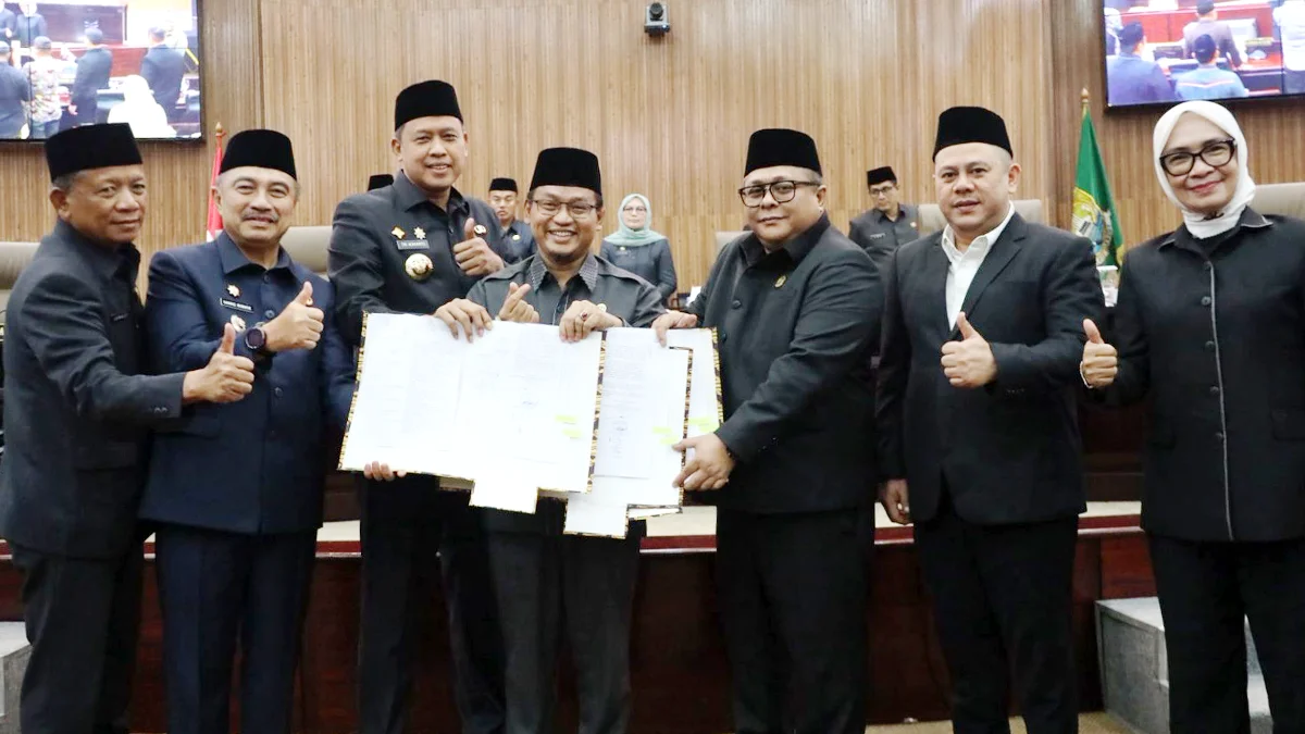 Pemkot dan DPRD Kota Bekasi Sepakati Perubahan Anggaran 2025, Honor RT RW Naik dan Dana Hibah Segera Cair