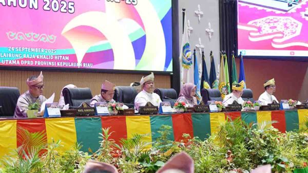 23 Tahun Kepri: DPRD Gelar Paripurna, Pemprov Paparkan Capaian dan Tantangan Pembangunan