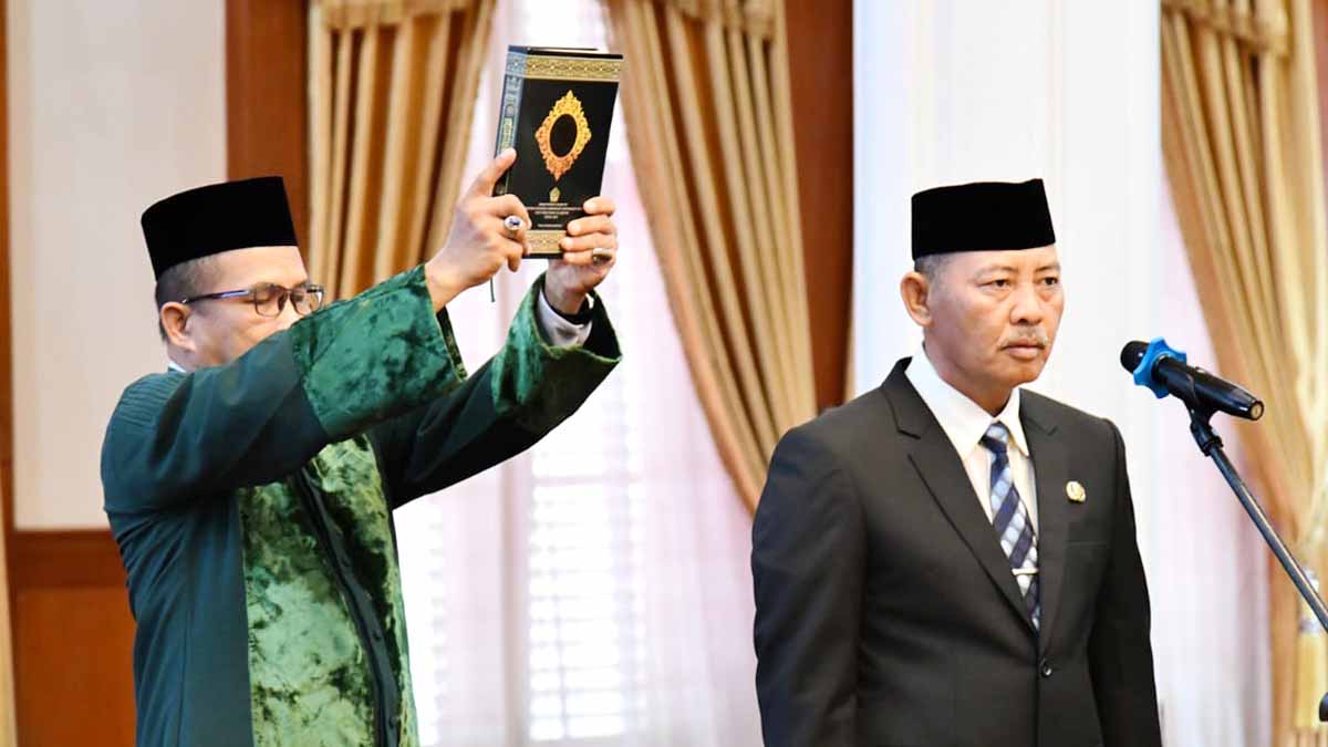 Adi Prihantara Dilantik Jadi Pejabat Fungsional Ahli Utama, Gubernur Ansar Tugaskan Sebagai Plh Sekda Kepri