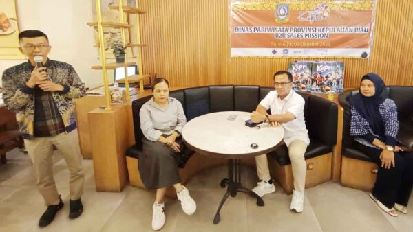 Dispar Kepri Jajaki Penerbangan Langsung Surabaya–Batam