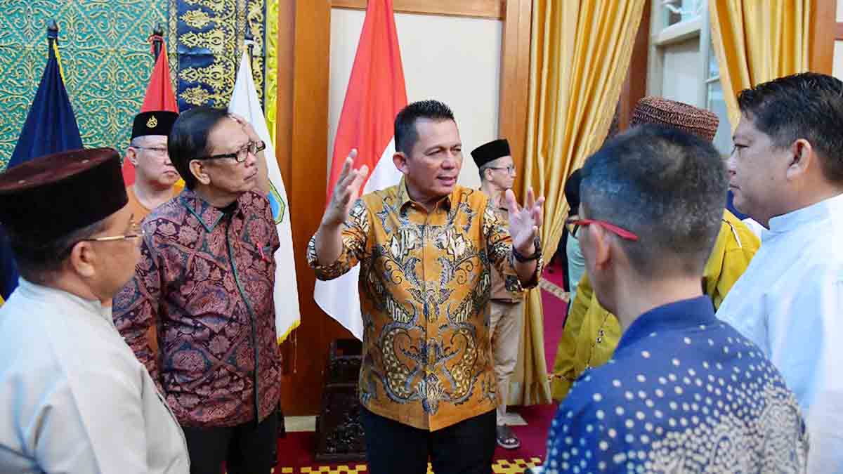 Gubernur Ansar Minta Penyempurnaan Desain Monumen Bahasa Nasional Pulau Penyengat
