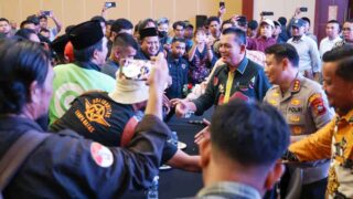 Gubernur Ansar Terima Audiensi 150 Driver Online Batam, Janji Perjuangkan Kepastian Tarif Dasar Transportasi