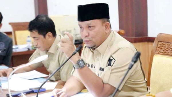 Komisi III DPRD Batam Gelar RDP Bahas Ranperda APBD 2026 dengan DLH dan Dishub