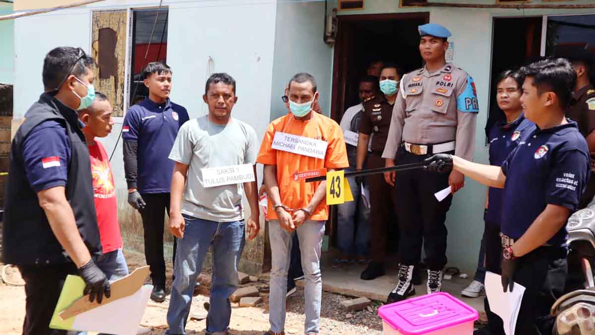 Polres Bintan Gelar Rekonstruksi 42 Adegan Kasus Pembunuhan di Sei Lekop