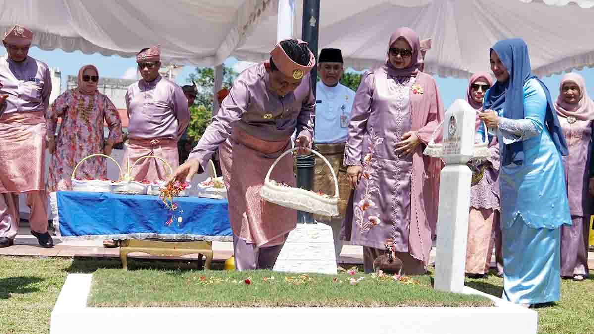 Ziarah dan Tabur Bunga Warnai Peringatan Hari Jadi ke-23 Provinsi Kepri
