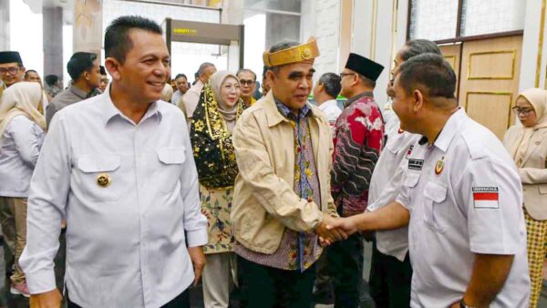 Gubernur Ansar Ahmad Sambut Ketua MPR RI Ahmad Muzani di Tanjungpinang