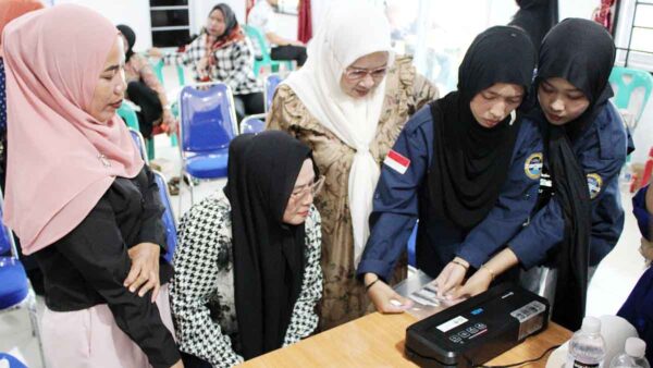 Pelaku UMKM Malang Rapat Antusias Ikuti Pelatihan Manajemen Produksi dari Prodi Sosial Ekonomi Perikanan UMRAH