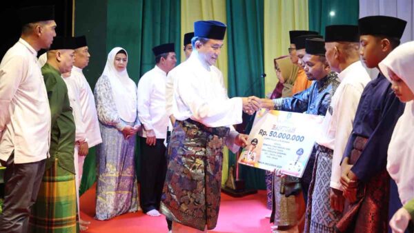 Ribuan Guru TPQ dan Pemuka Agama di Lingga Terima Insentif Keagamaan dari Pemprov Kepri