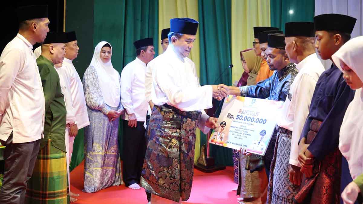 Ribuan Guru TPQ dan Pemuka Agama di Lingga Terima Insentif Keagamaan dari Pemprov Kepri