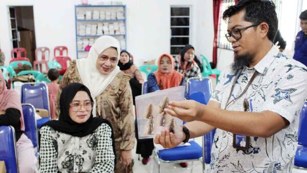 Tri Dharma Perguruan Tinggi, Mahasiswa dan Dosen Sosial Ekonomi Perikanan UMRAH Dorong UMKM Perikanan Malang Rapat Makin Kompetitif
