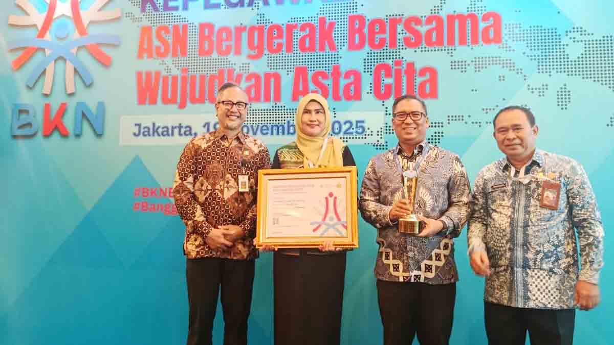 Wakil Gubernur Kepri Terima Penghargaan BKN Award 2025