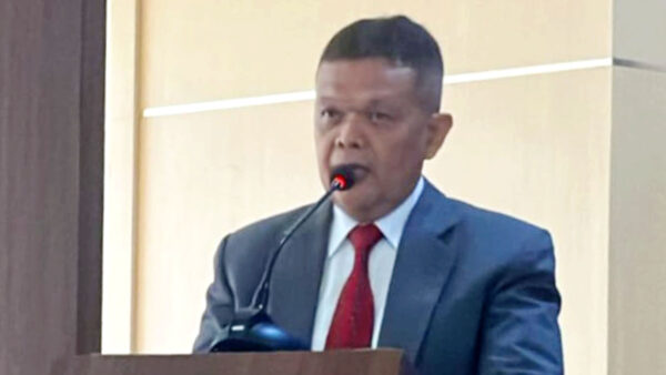 Alfitri, Dosen FISIP Unand Raih Gelar Doktor: Teliti Kolaborasi Pengelolaan Sampah Plastik Berkelanjutan