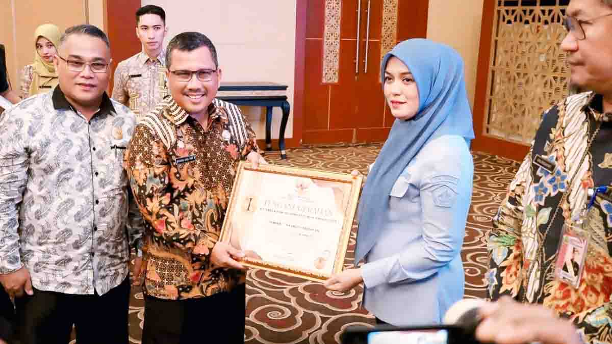 Pemkab Bintan Raih Terbaik Pertama Keterbukaan Informasi Publik Kepri 2025