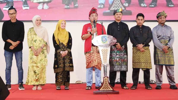 Resmi Diluncurkan, AI Jadi Penilai Bagus atau Tidaknya Pantun di Kepri
