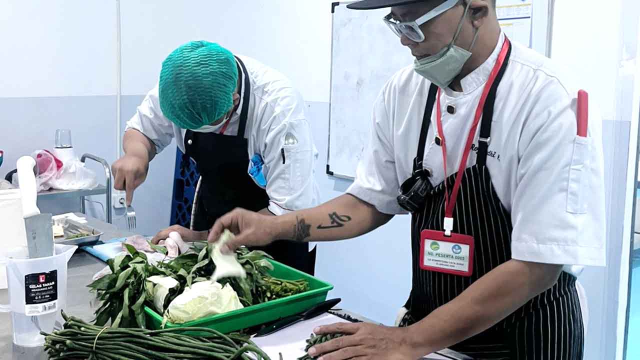 Bukan Sekadar Bisa Memasak, Uji Kompetensi Jadi Syarat Mutlak Juru Masak MBG