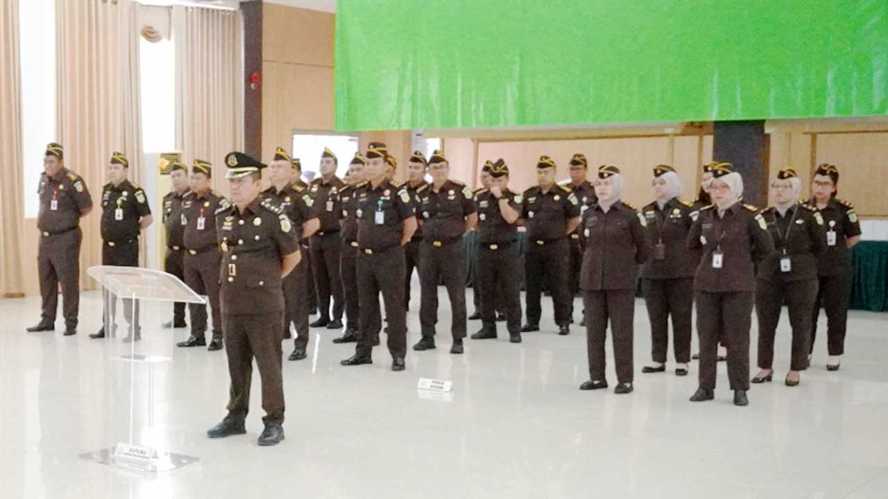 Dilantik Kajati Jehezkiel, Ini Tugas dan Tantangan Siswanto AS sebagai Asisten Pemulihan Aset Kejati Kepri