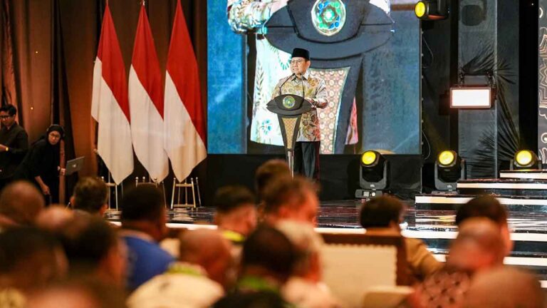 Perlindungan Kesehatan Jadi Bantalan Ekonomi, Menko PM Tekankan Peran JKN