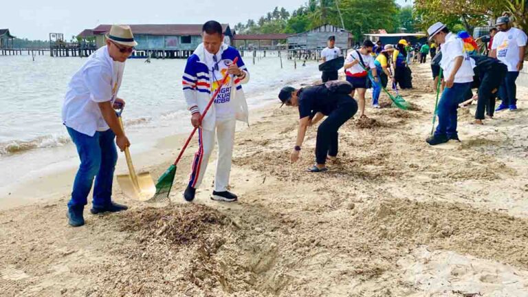 Ady Indra Pawennari: Pers Harus Jadi Agen Perubahan Isu Lingkungan