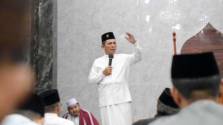 Ansar Ahmad Ajak Masyarakat Lingga Perkuat Nilai Ramadhan