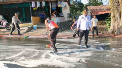 BPBD dan Damkar Tanjungpinang Sigap Tangani Tumpahan Oli di Jam Sibuk
