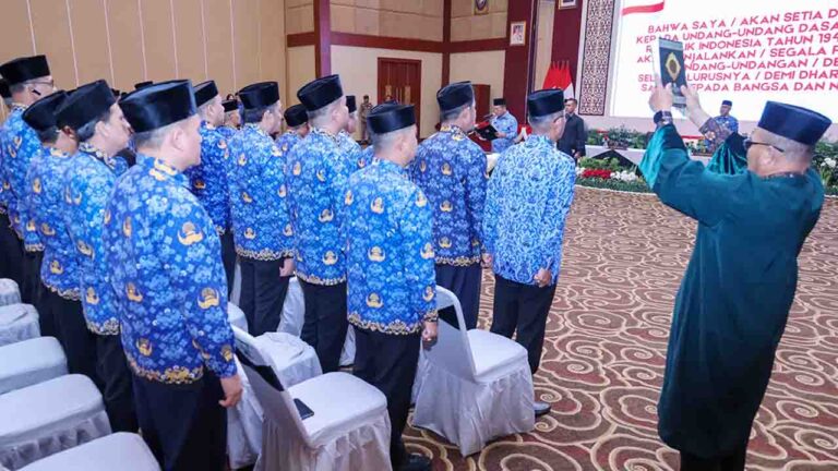 Daftar Lengkap Pejabat Pemprov Kepri yang Baru Dilantik Gubernur Ansar